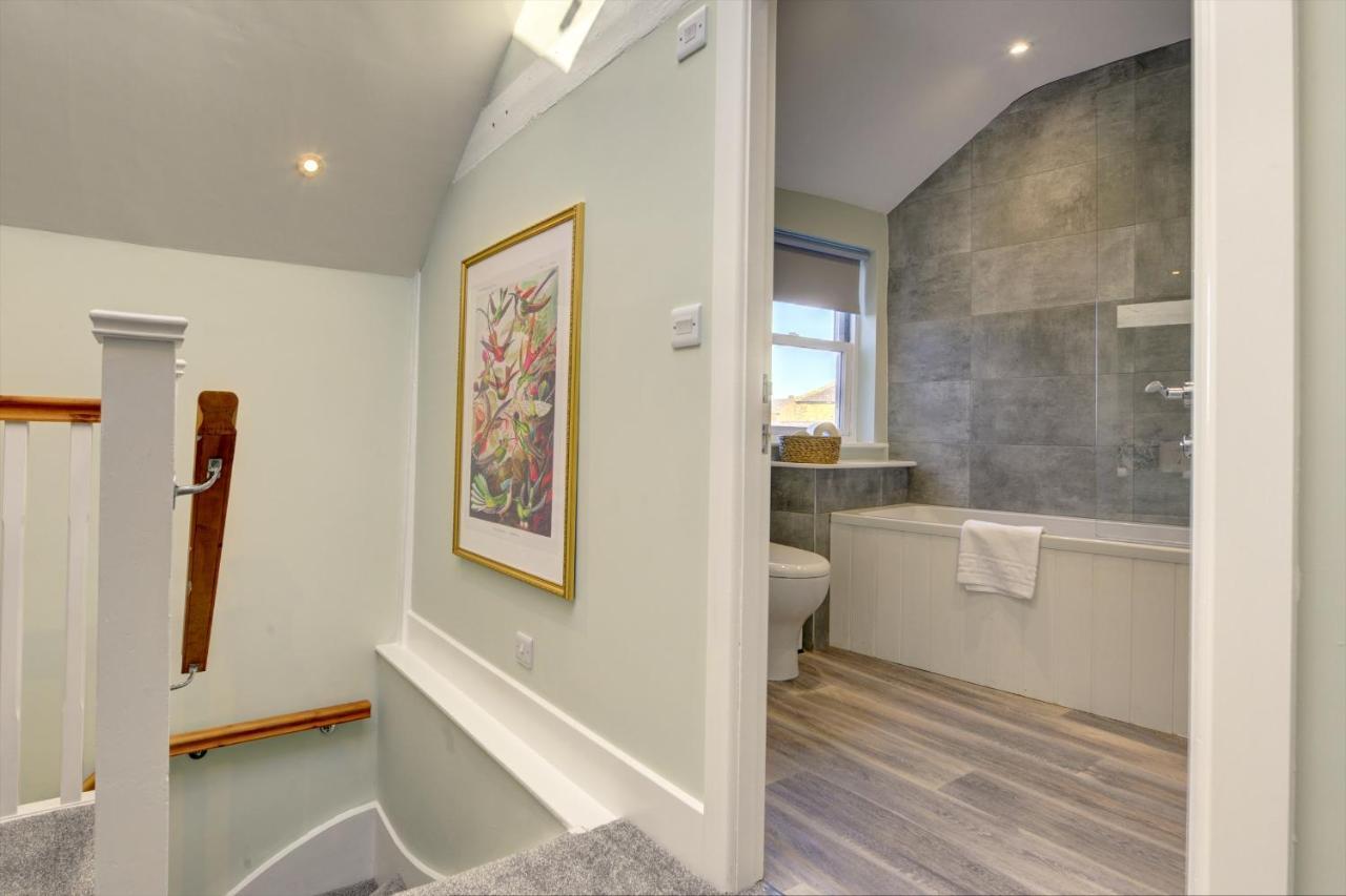 The Nook - A Modern 2 Bedroom Loft With Parking Ripon Exteriör bild