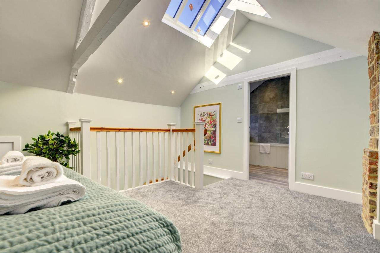 The Nook - A Modern 2 Bedroom Loft With Parking Ripon Exteriör bild